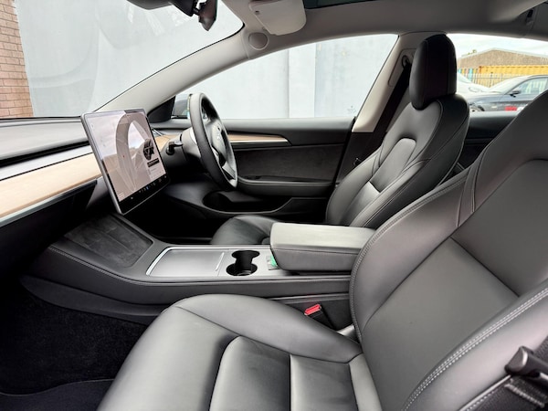 Used Tesla Model 3 2021 for sale - 76215531: Photo 46