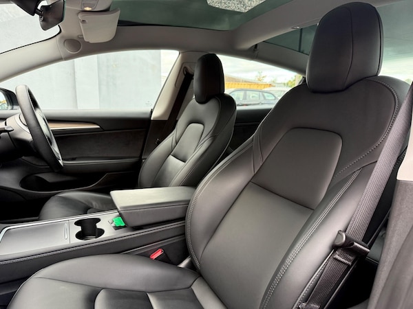 Used Tesla Model 3 2021 for sale - 76215531: Photo 47
