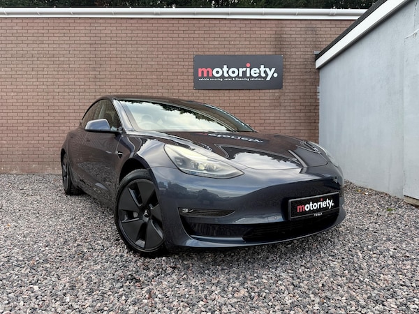 Used Tesla Model 3 2021 for sale - 76215531: Photo 4