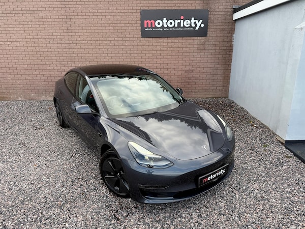 Used Tesla Model 3 2021 for sale - 76215531: Photo 5