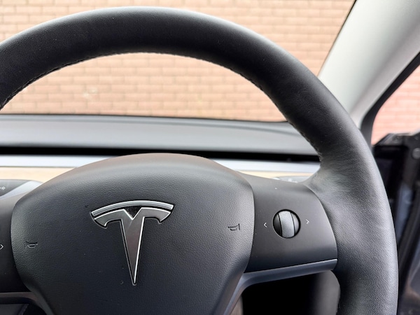 Used Tesla Model 3 2021 for sale - 76215531: Photo 83