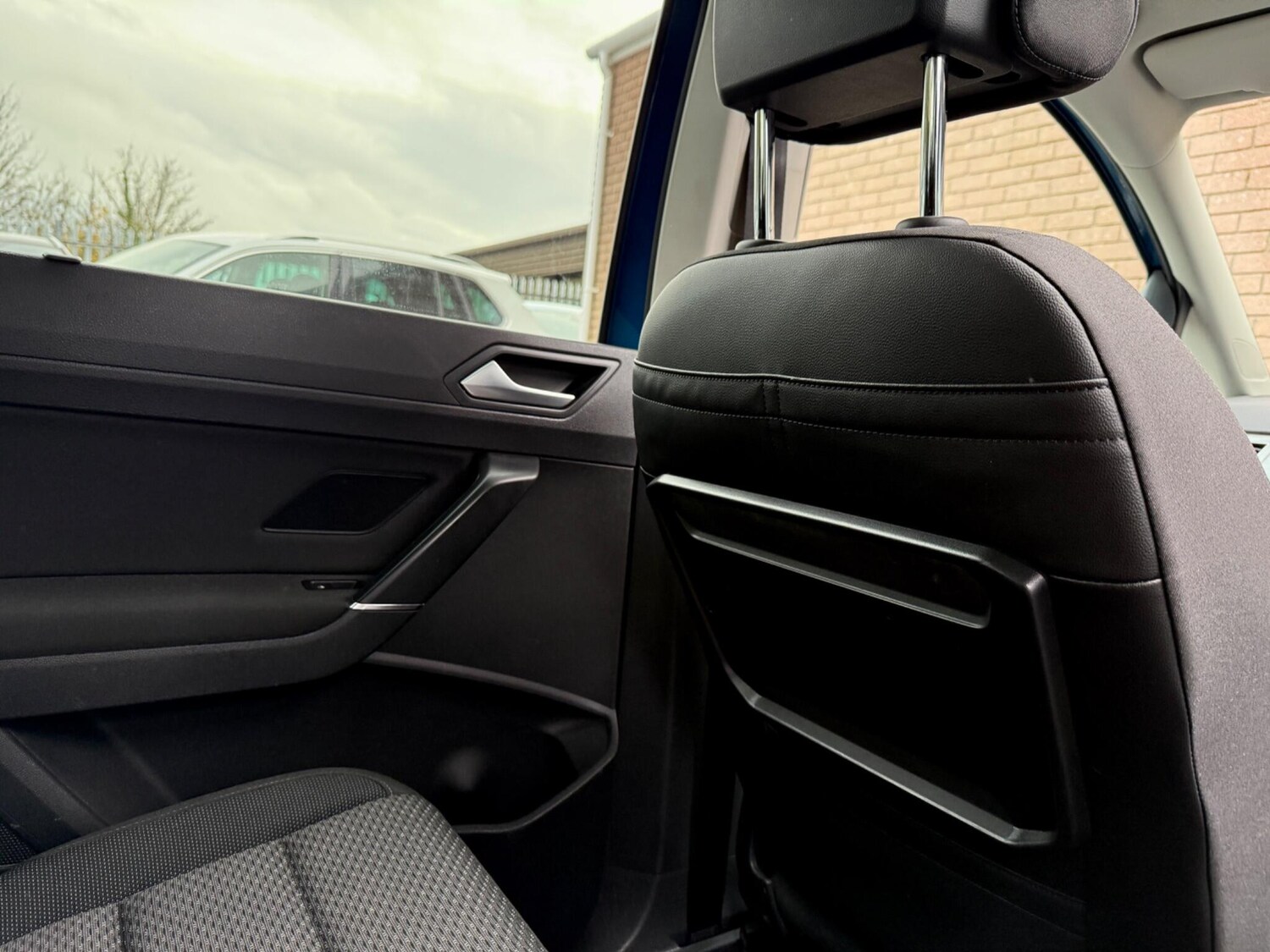 Used Volkswagen Touran 2017 for sale - 76485433: Photo 49