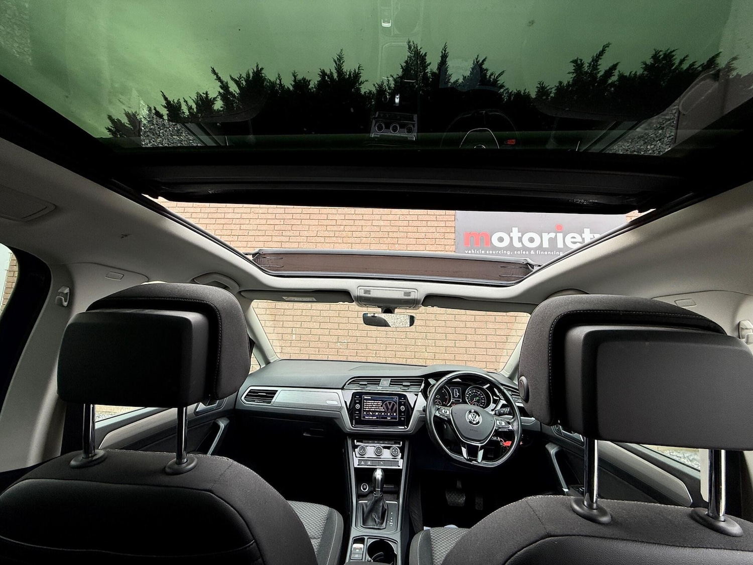 Used Volkswagen Touran 2017 for sale - 76485433: Photo 57