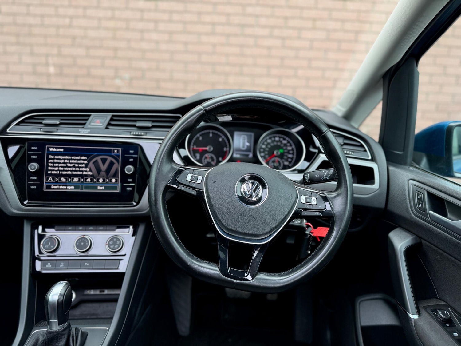 Used Volkswagen Touran 2017 for sale - 76485433: Photo 59