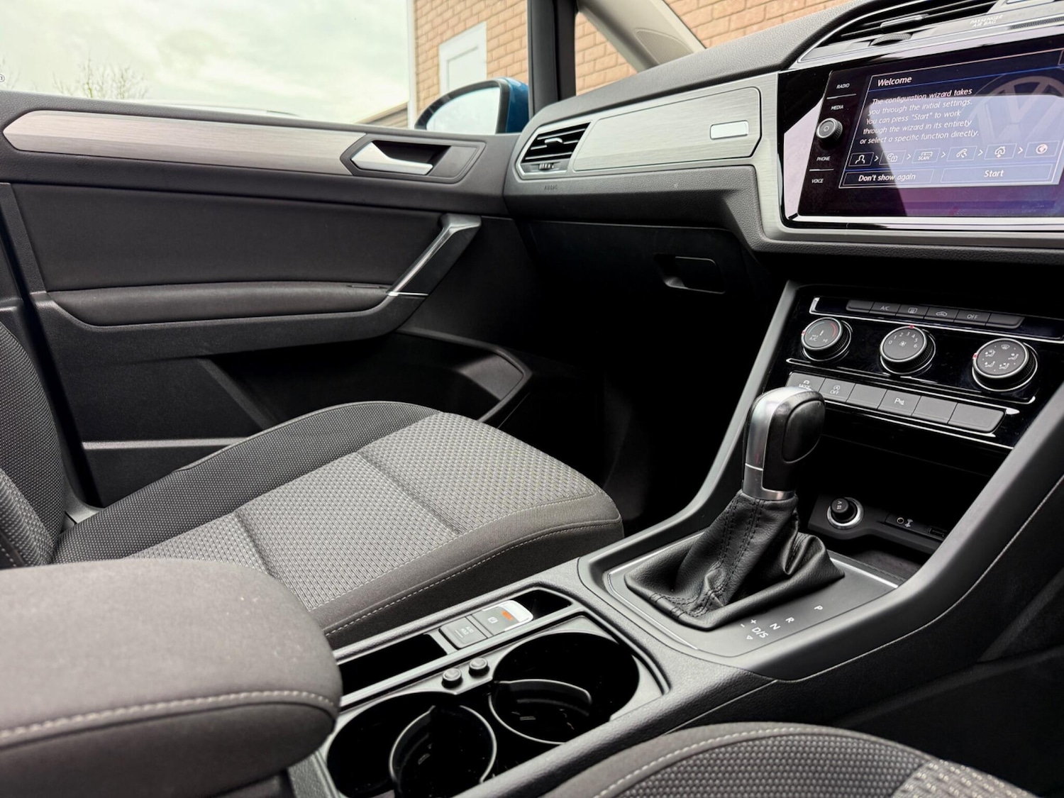 Used Volkswagen Touran 2017 for sale - 76485433: Photo 60