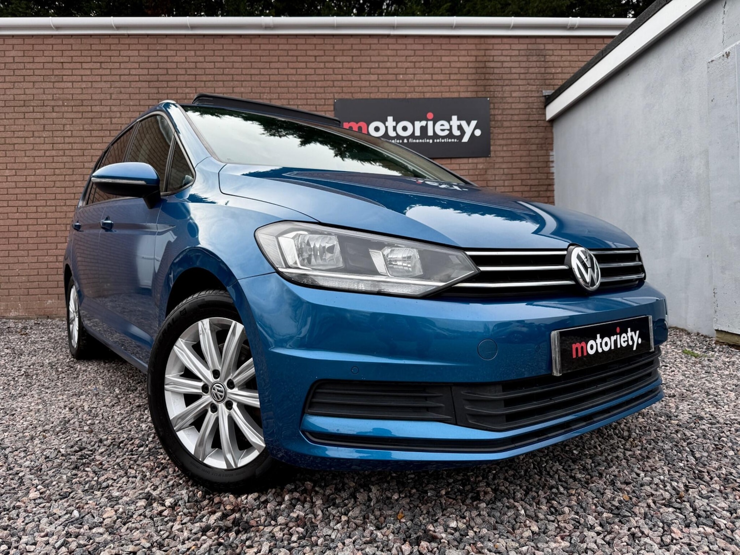 Used Volkswagen Touran 2017 for sale - 76485433: Photo 7