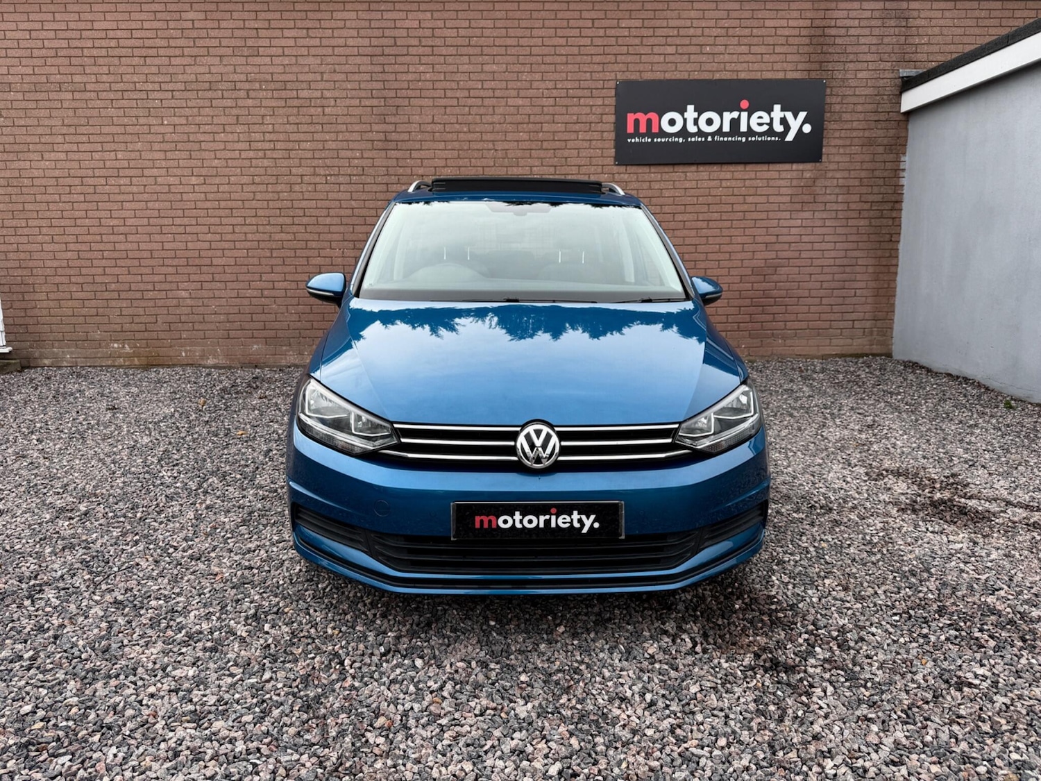 Used Volkswagen Touran 2017 for sale - 76485433: Photo 9