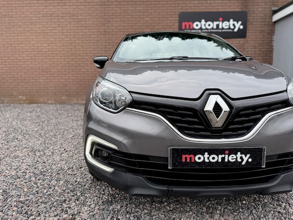 Used Renault Captur 2017 for sale - 76295944: Photo 11