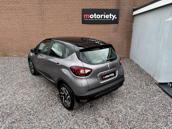 Used Renault Captur 2017 for sale - 76295944: Photo 19