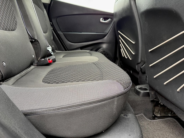 Used Renault Captur 2017 for sale - 76295944: Photo 45