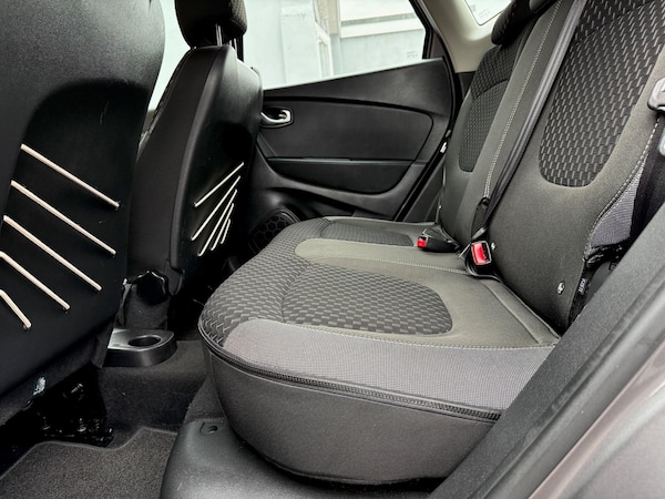 Used Renault Captur 2017 for sale - 76295944: Photo 49