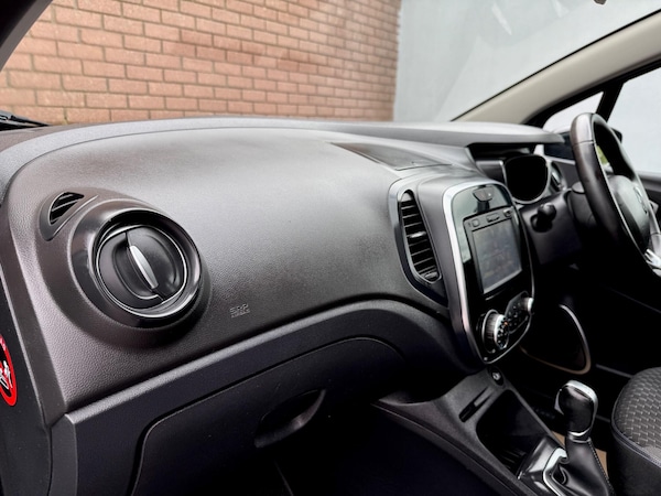 Used Renault Captur 2017 for sale - 76295944: Photo 50