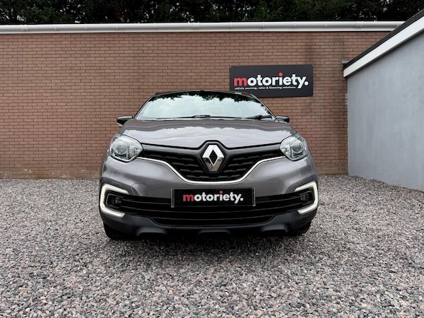 Used Renault Captur 2017 for sale - 76295944: Photo 8