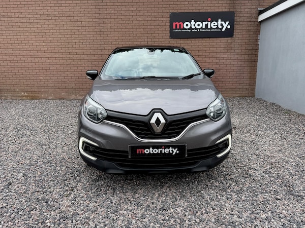 Used Renault Captur 2017 for sale - 76295944: Photo 9