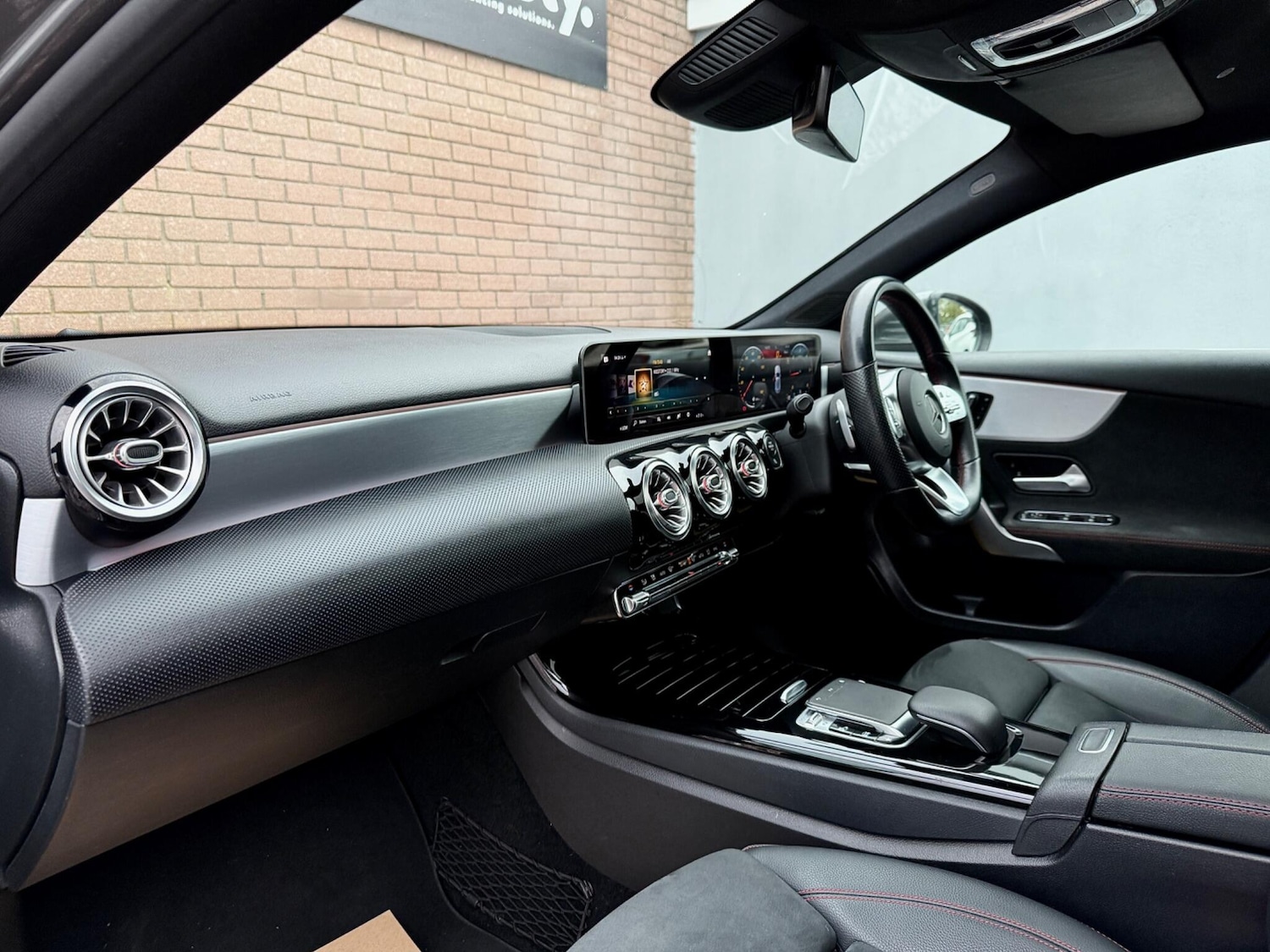 Used Mercedes-Benz A-Class 2019 for sale - 76349744: Photo 41
