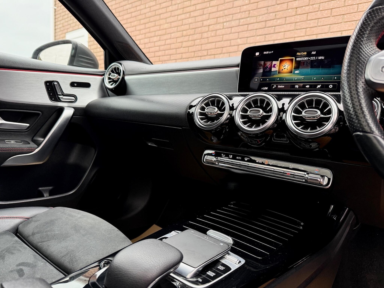 Used Mercedes-Benz A-Class 2019 for sale - 76349744: Photo 64