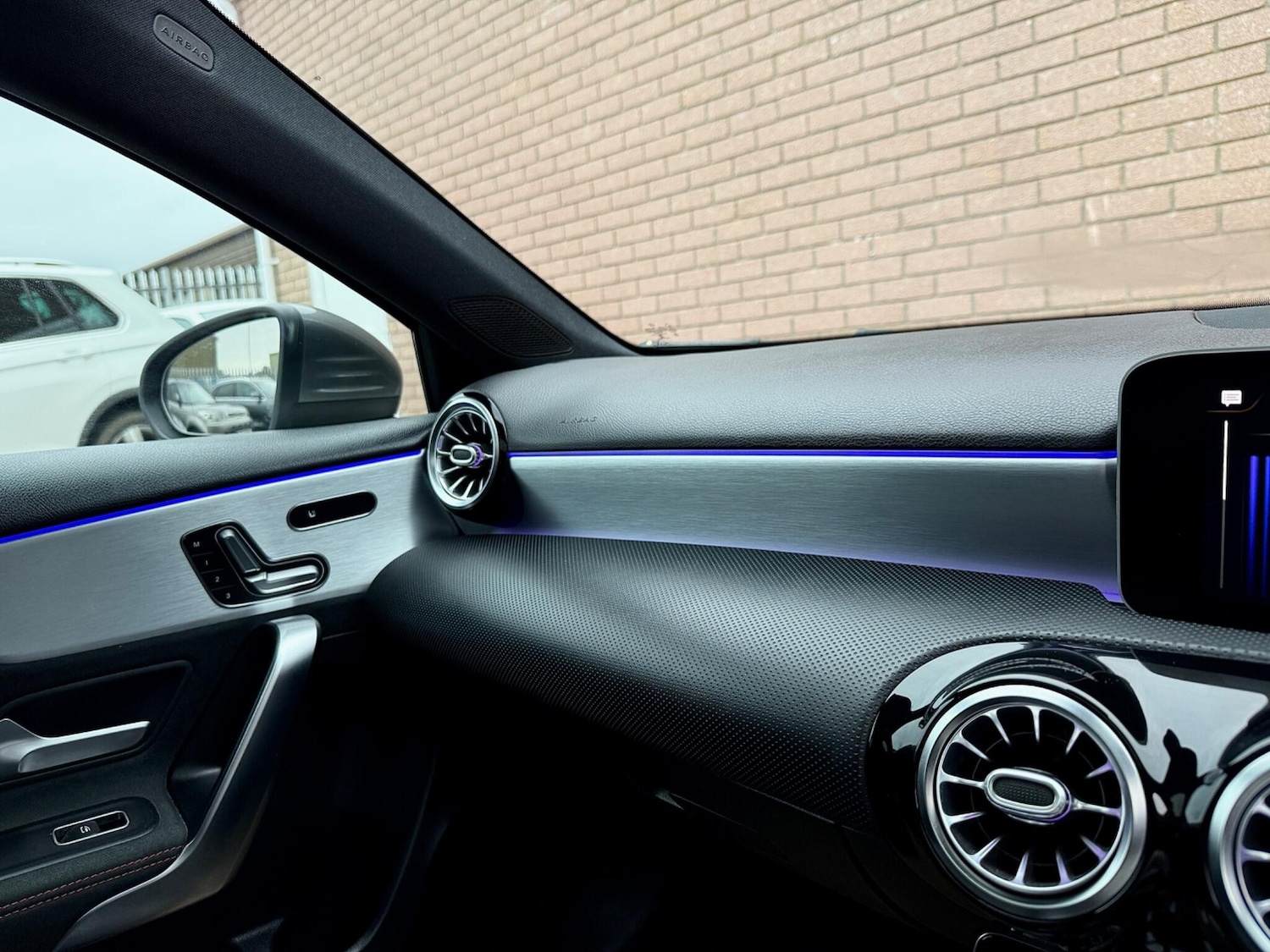 Used Mercedes-Benz A-Class 2019 for sale - 76349744: Photo 84