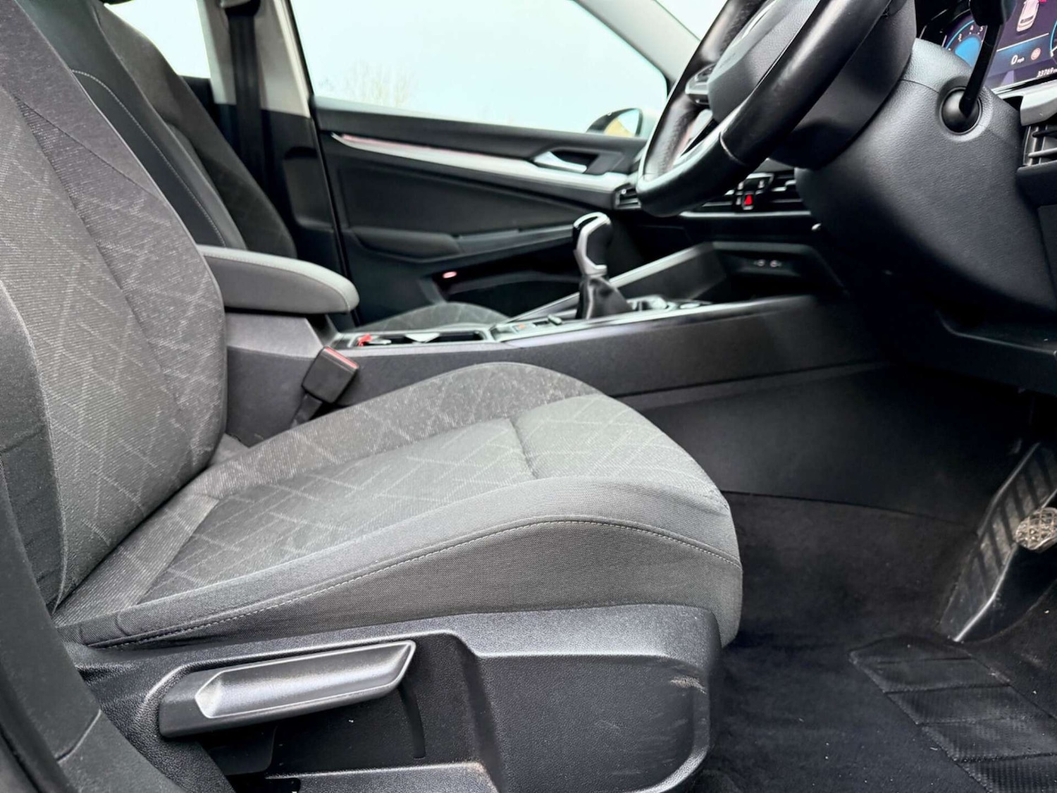 Used Volkswagen Golf 2021 for sale - 77274338: Photo 40