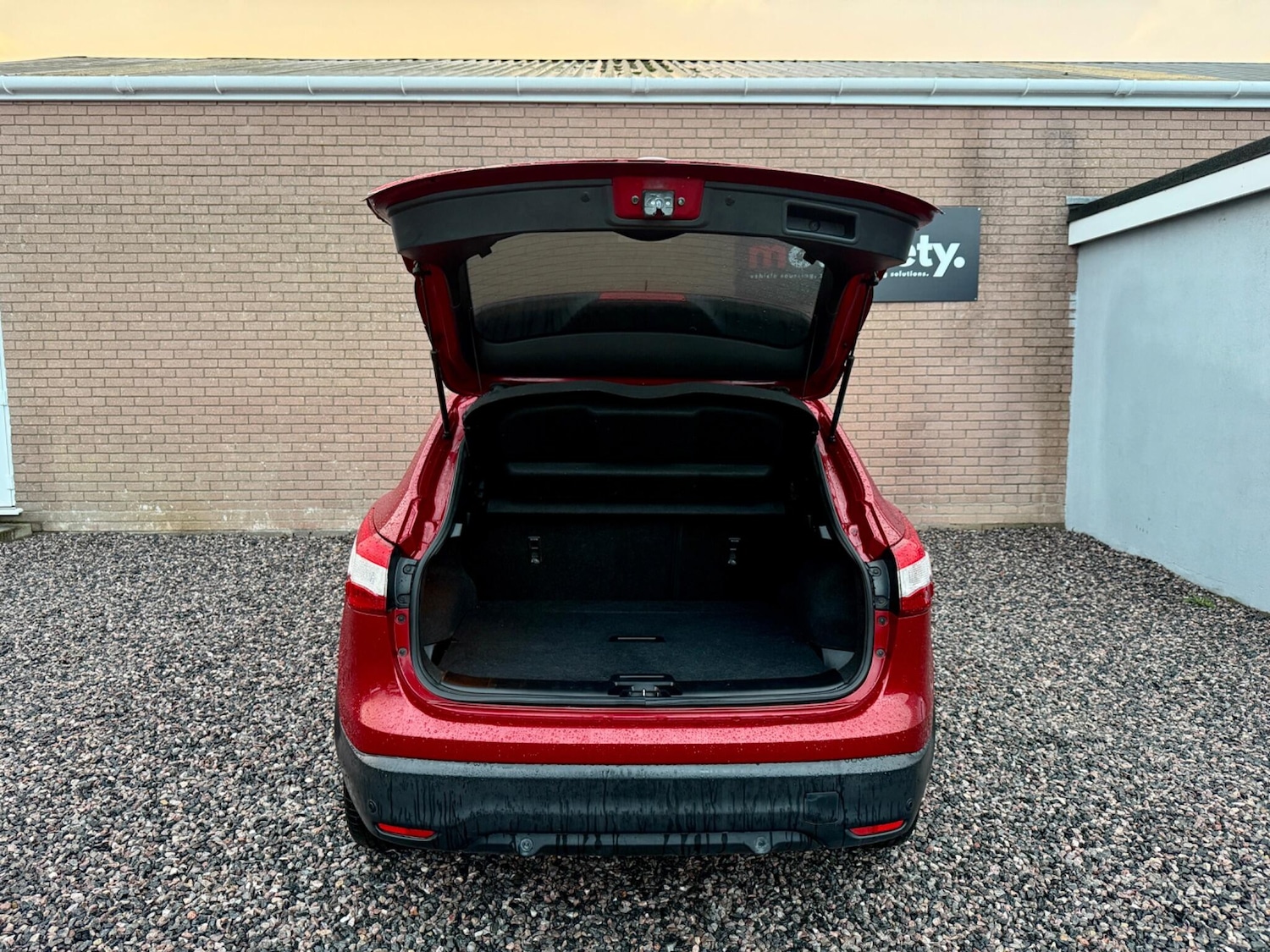 Used Nissan Qashqai 2014 for sale - 76786568: Photo 34