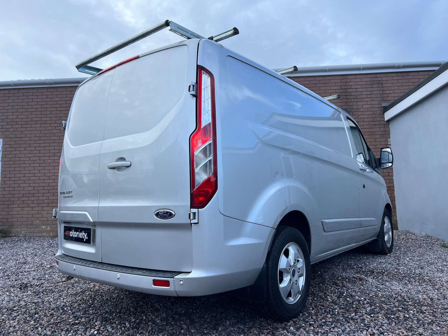 Used Ford Transit Custom 2017 for sale - 77353576: Photo 29