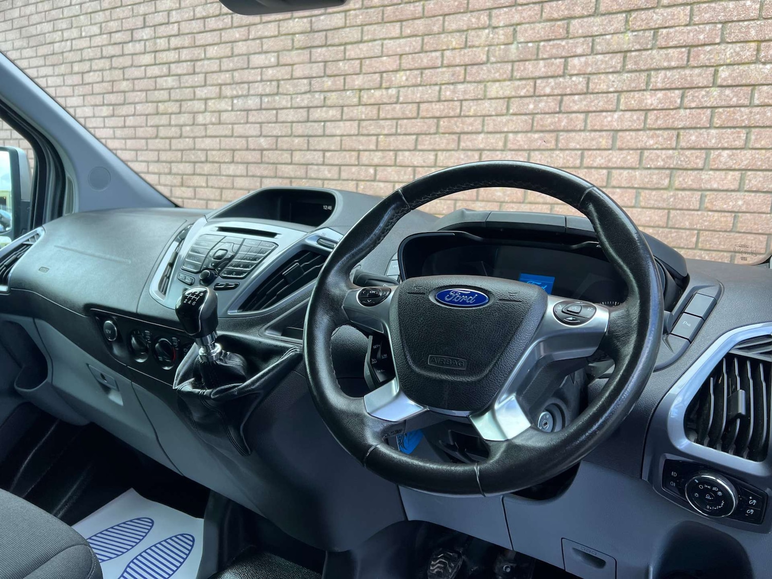 Used Ford Transit Custom 2017 for sale - 77353576: Photo 39