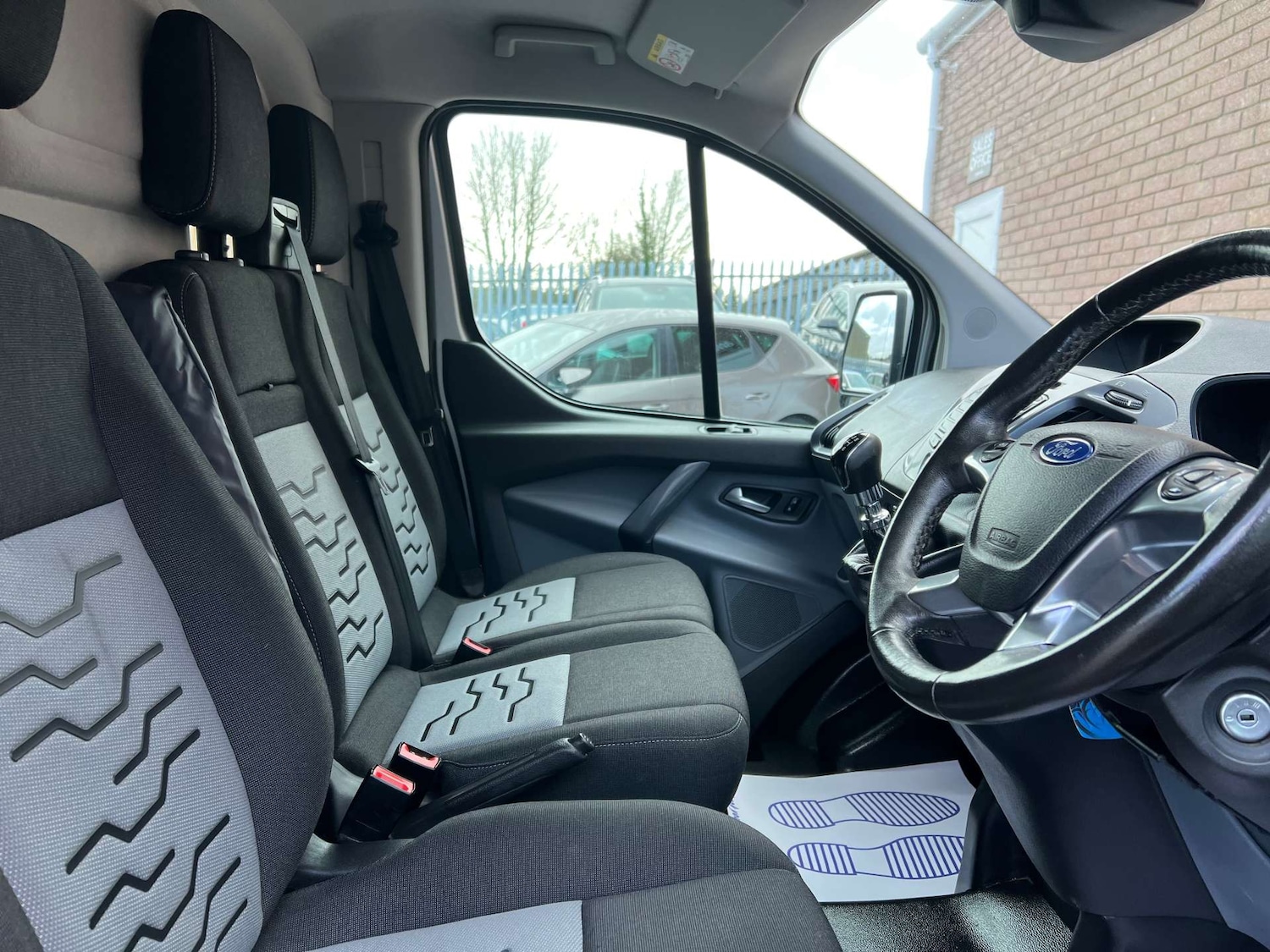 Used Ford Transit Custom 2017 for sale - 77353576: Photo 40