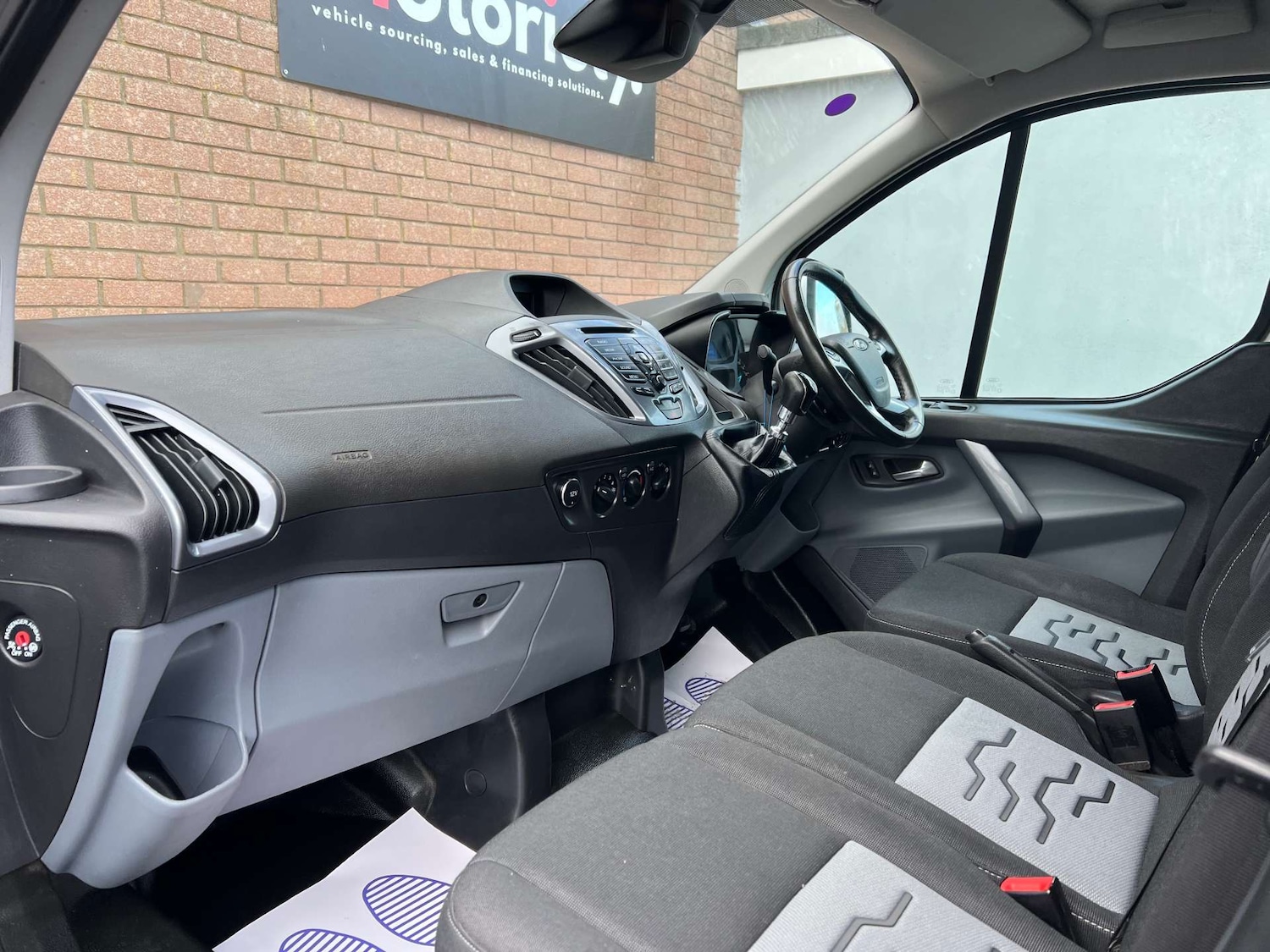 Used Ford Transit Custom 2017 for sale - 77353576: Photo 44