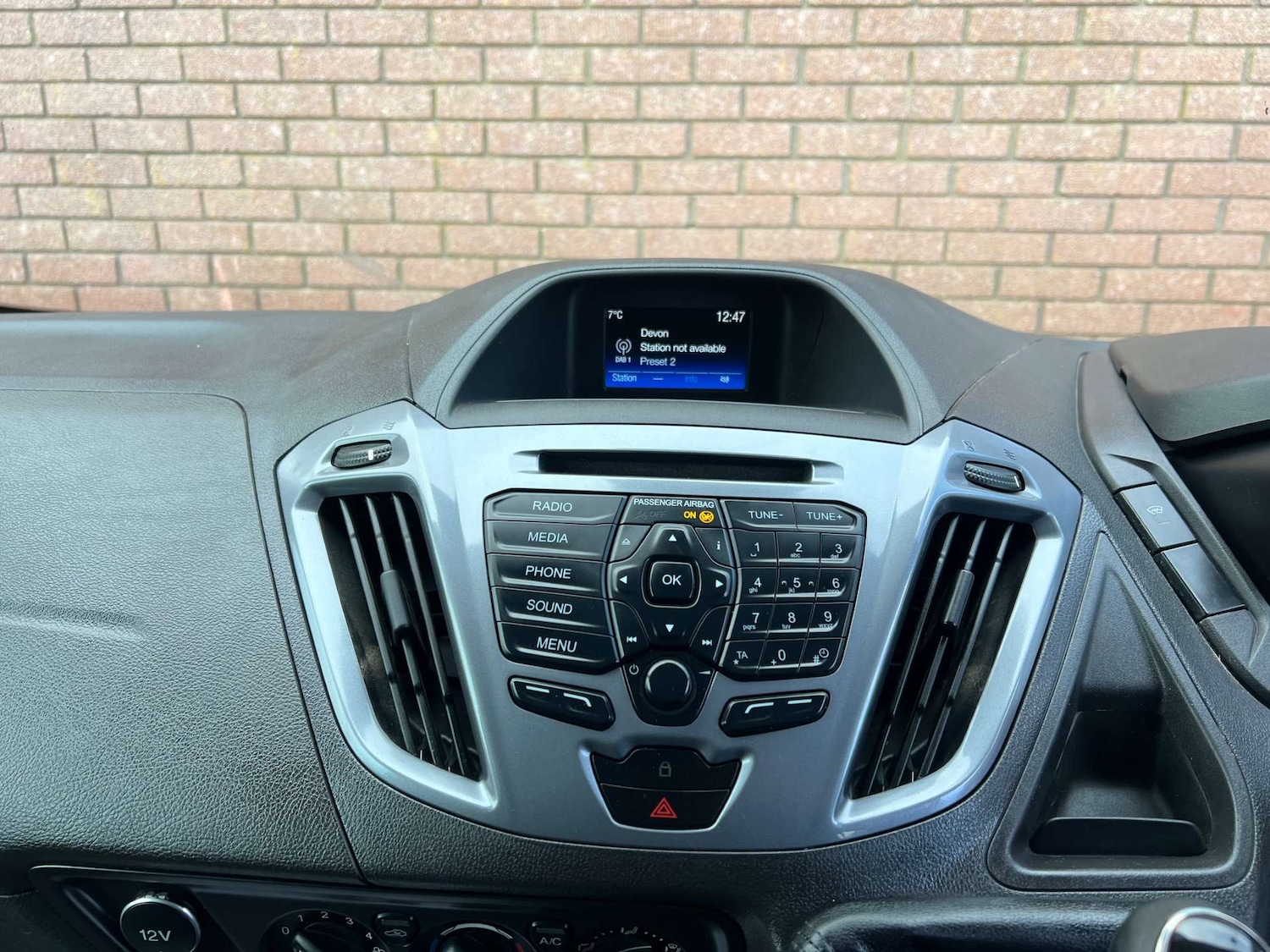 Used Ford Transit Custom 2017 for sale - 77353576: Photo 51