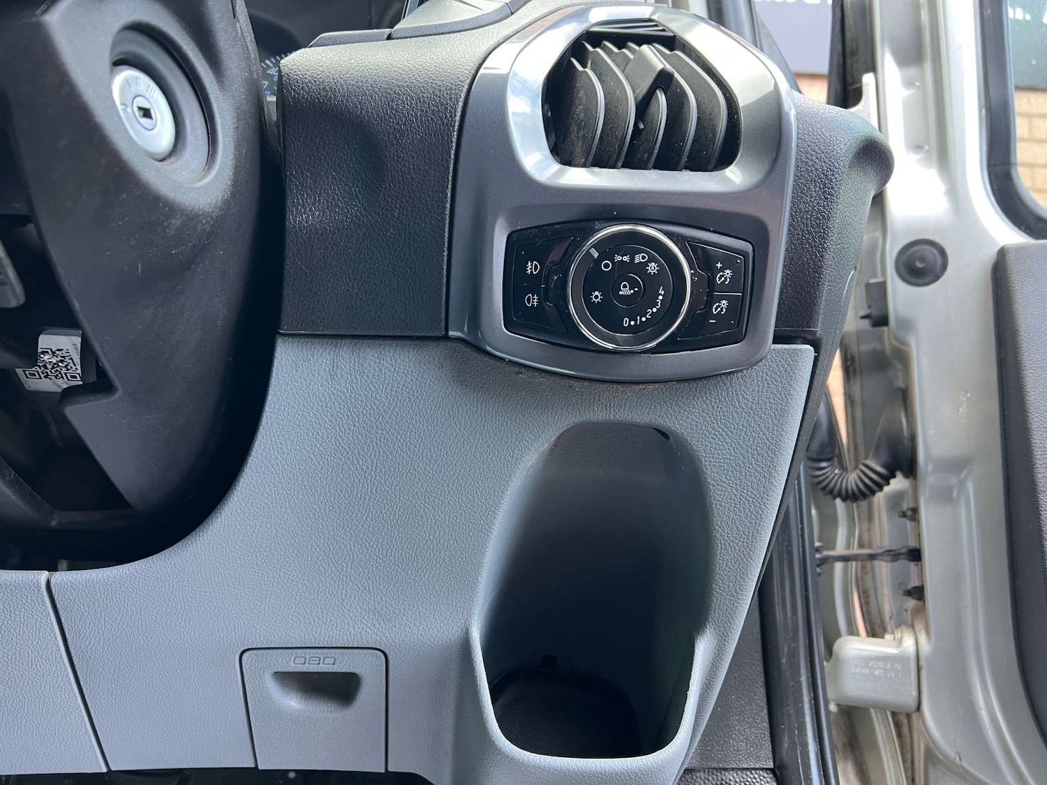 Used Ford Transit Custom 2017 for sale - 77353576: Photo 55