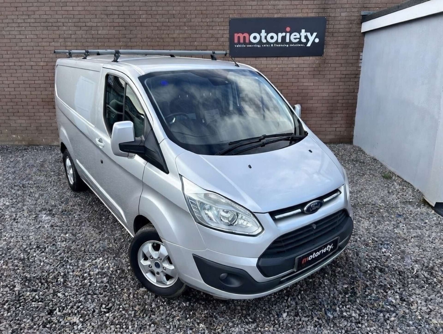 Used Ford Transit Custom 2017 for sale - 77353576: Photo 6