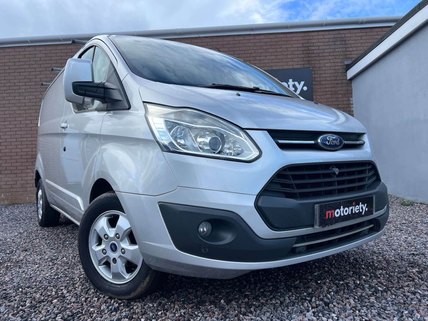 Used Ford Transit Custom 2017 for sale - 77353576: Photo 8