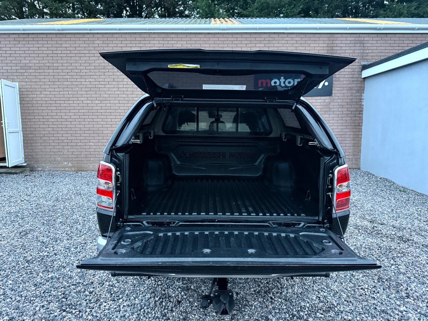 Used Mitsubishi L200 2016 for sale - 76441341: Photo 41