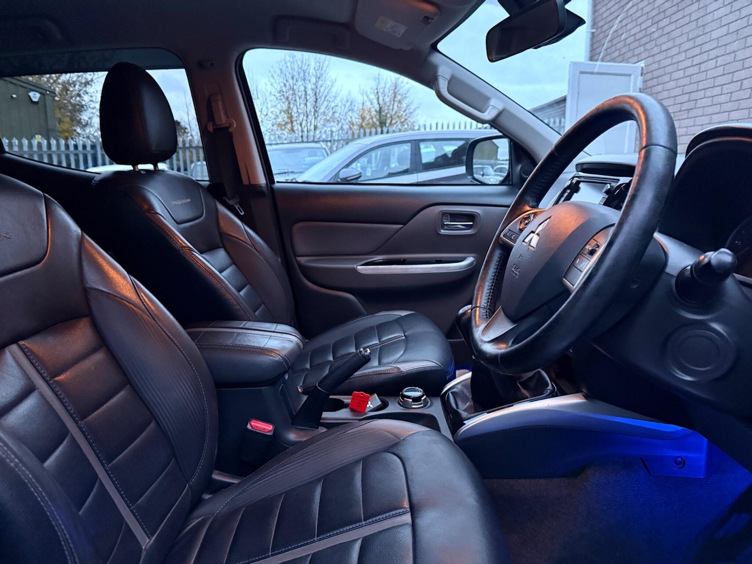 Used Mitsubishi L200 2016 for sale - 76441341: Photo 44