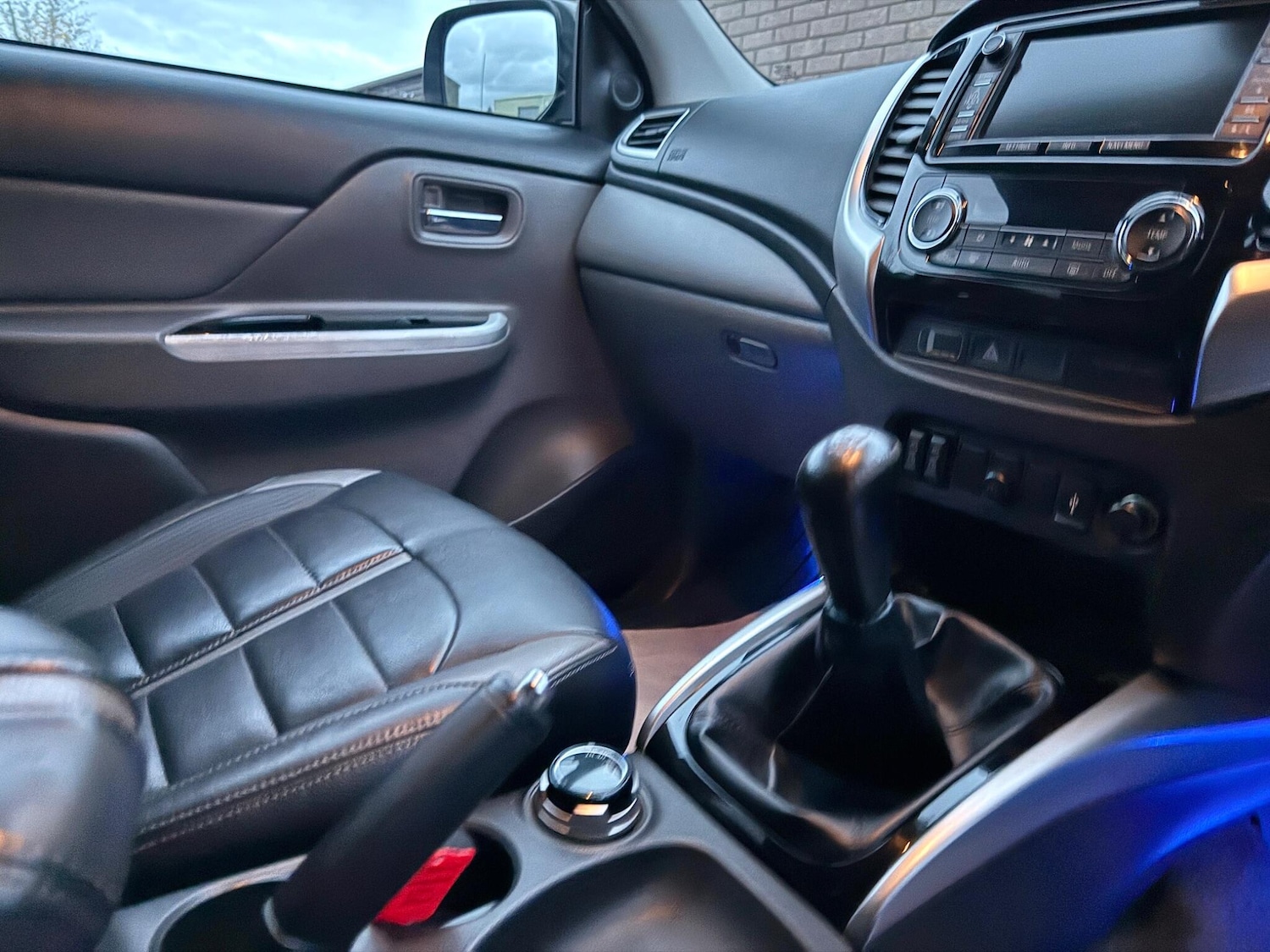 Used Mitsubishi L200 2016 for sale - 76441341: Photo 64