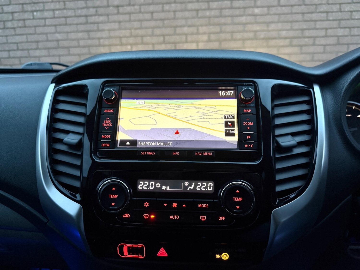 Used Mitsubishi L200 2016 for sale - 76441341: Photo 75