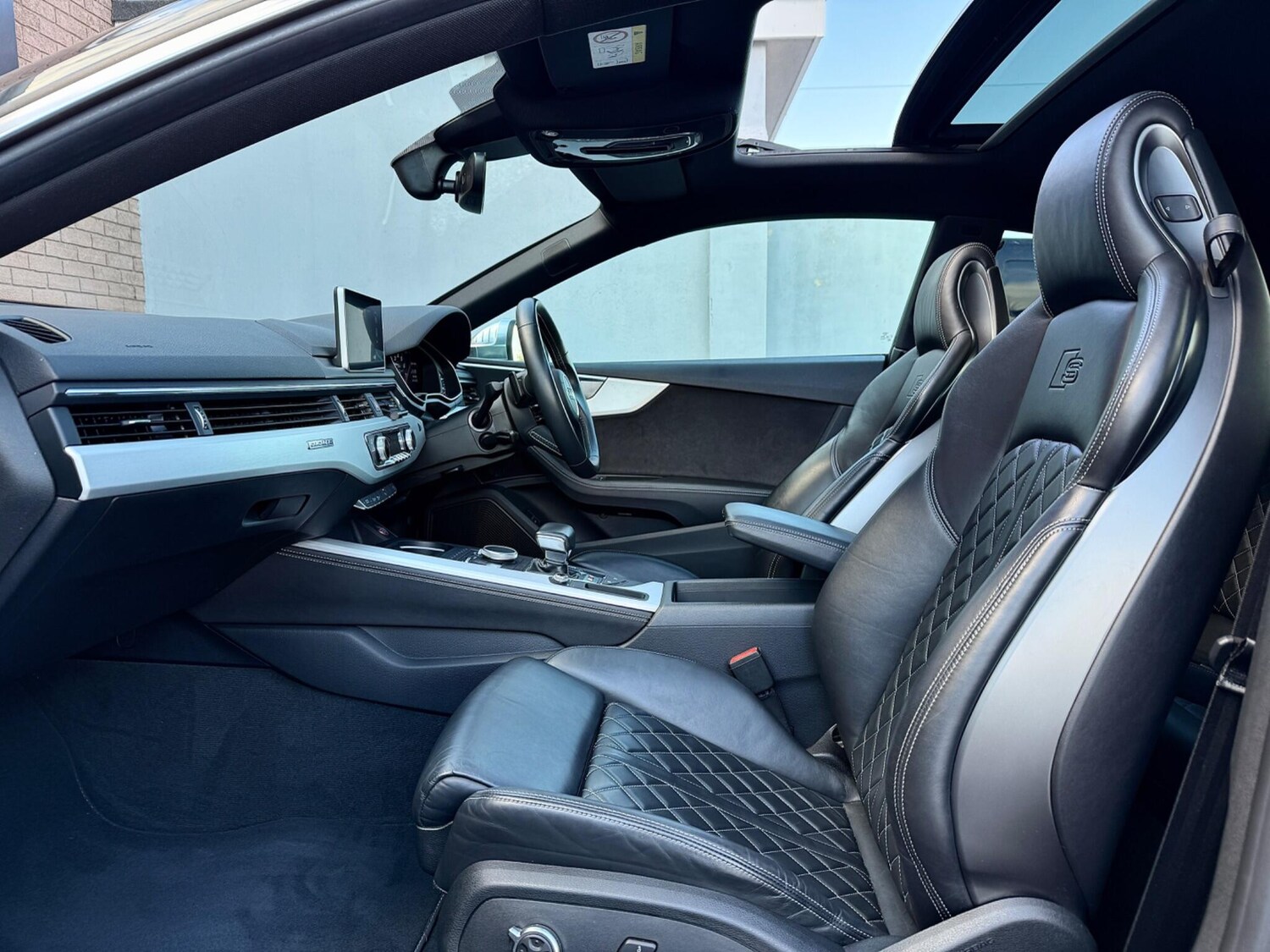 Used Audi S5 2018 for sale - 76388984: Photo 43