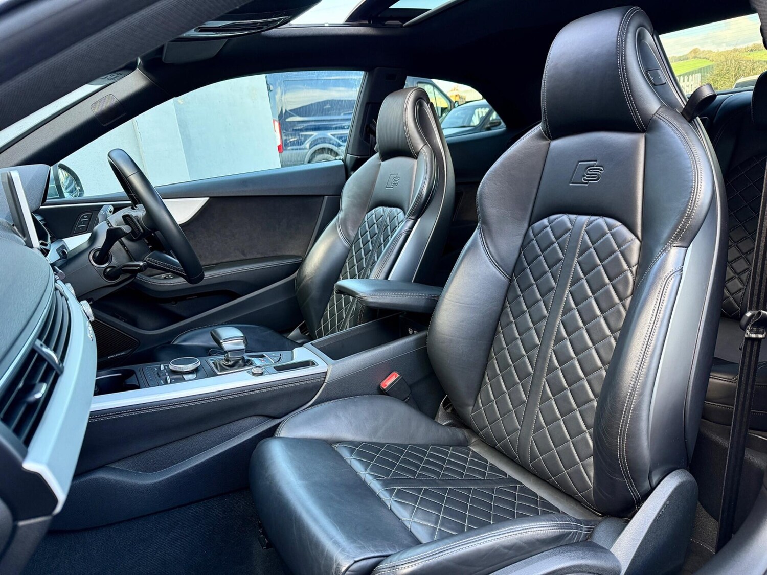 Used Audi S5 2018 for sale - 76388984: Photo 45