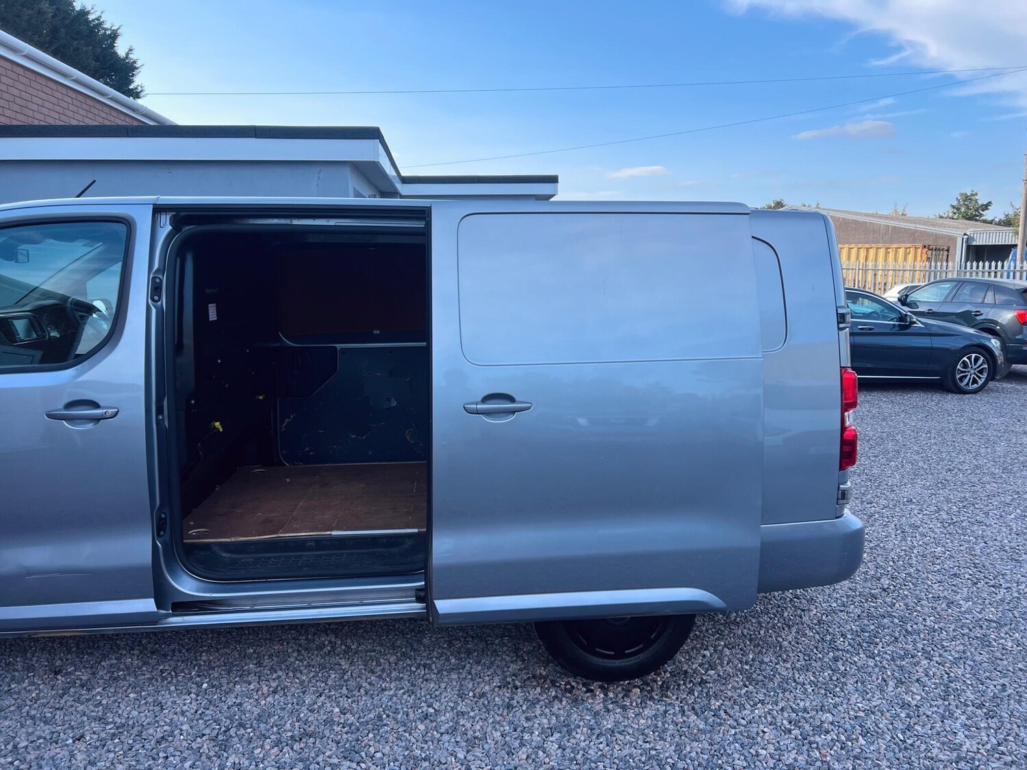 Vehicle 33