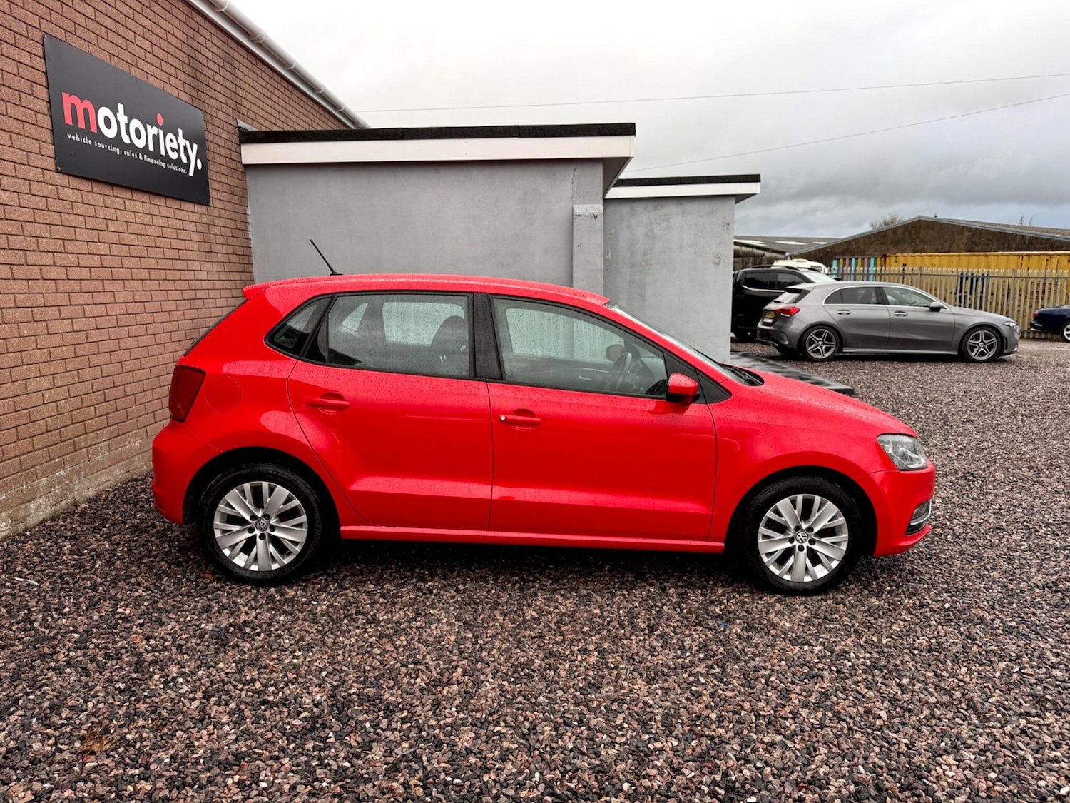 Used Volkswagen Polo 2015 for sale - 76441334: Photo 27