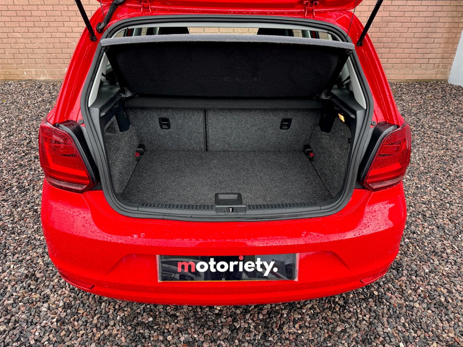 Used Volkswagen Polo 2015 for sale - 76441334: Photo 33