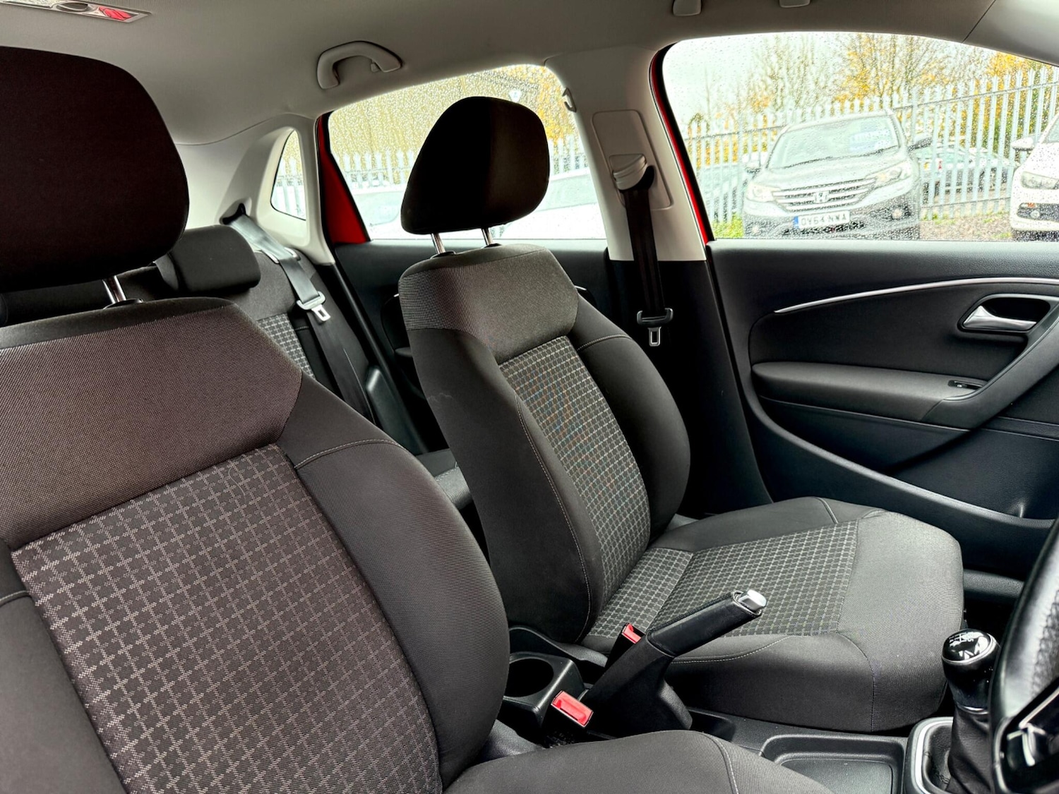 Used Volkswagen Polo 2015 for sale - 76441334: Photo 36