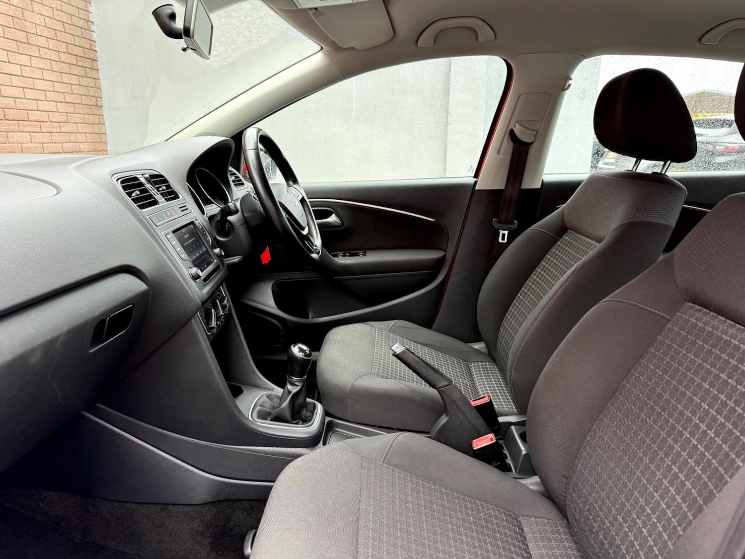 Used Volkswagen Polo 2015 for sale - 76441334: Photo 39