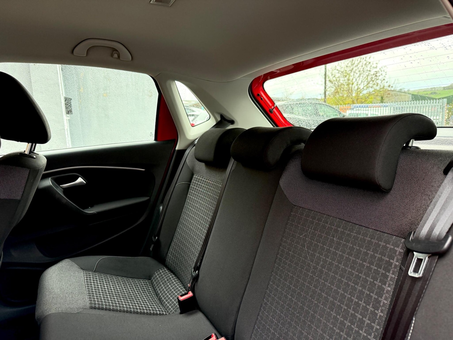 Used Volkswagen Polo 2015 for sale - 76441334: Photo 49