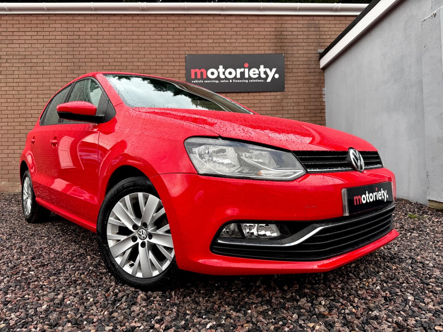 Used Volkswagen Polo 2015 for sale - 76441334: Photo 5