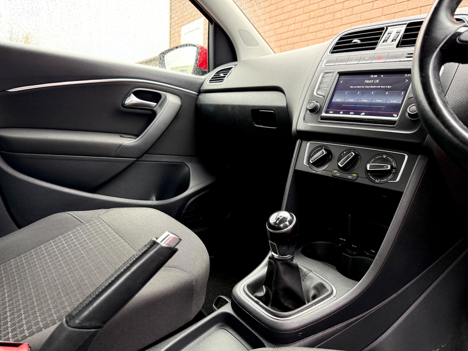 Used Volkswagen Polo 2015 for sale - 76441334: Photo 50