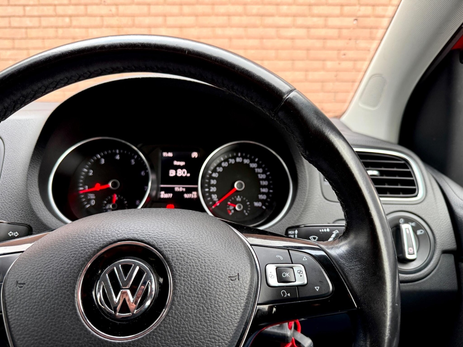 Used Volkswagen Polo 2015 for sale - 76441334: Photo 59