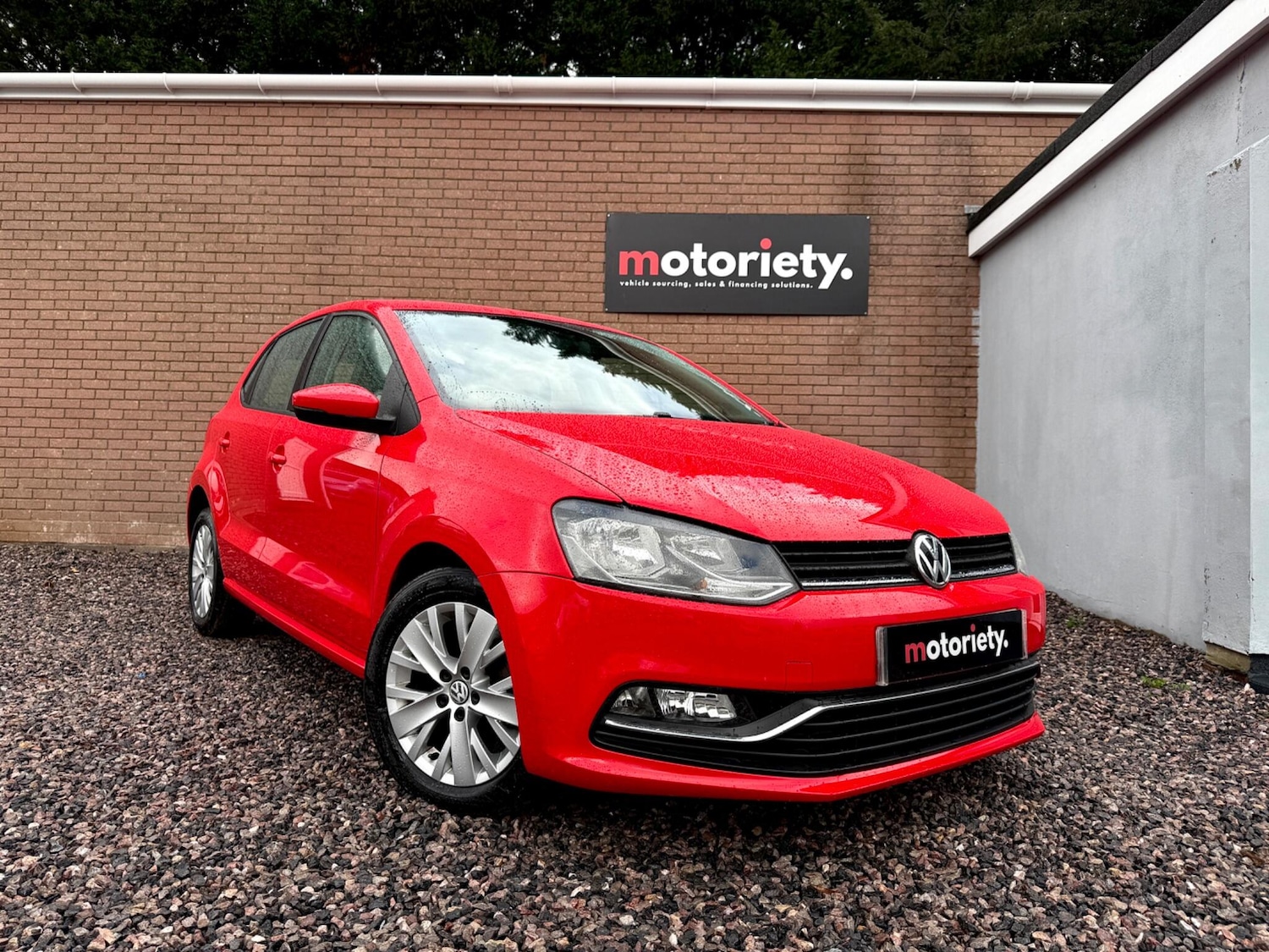 Used Volkswagen Polo 2015 for sale - 76441334: Photo 6
