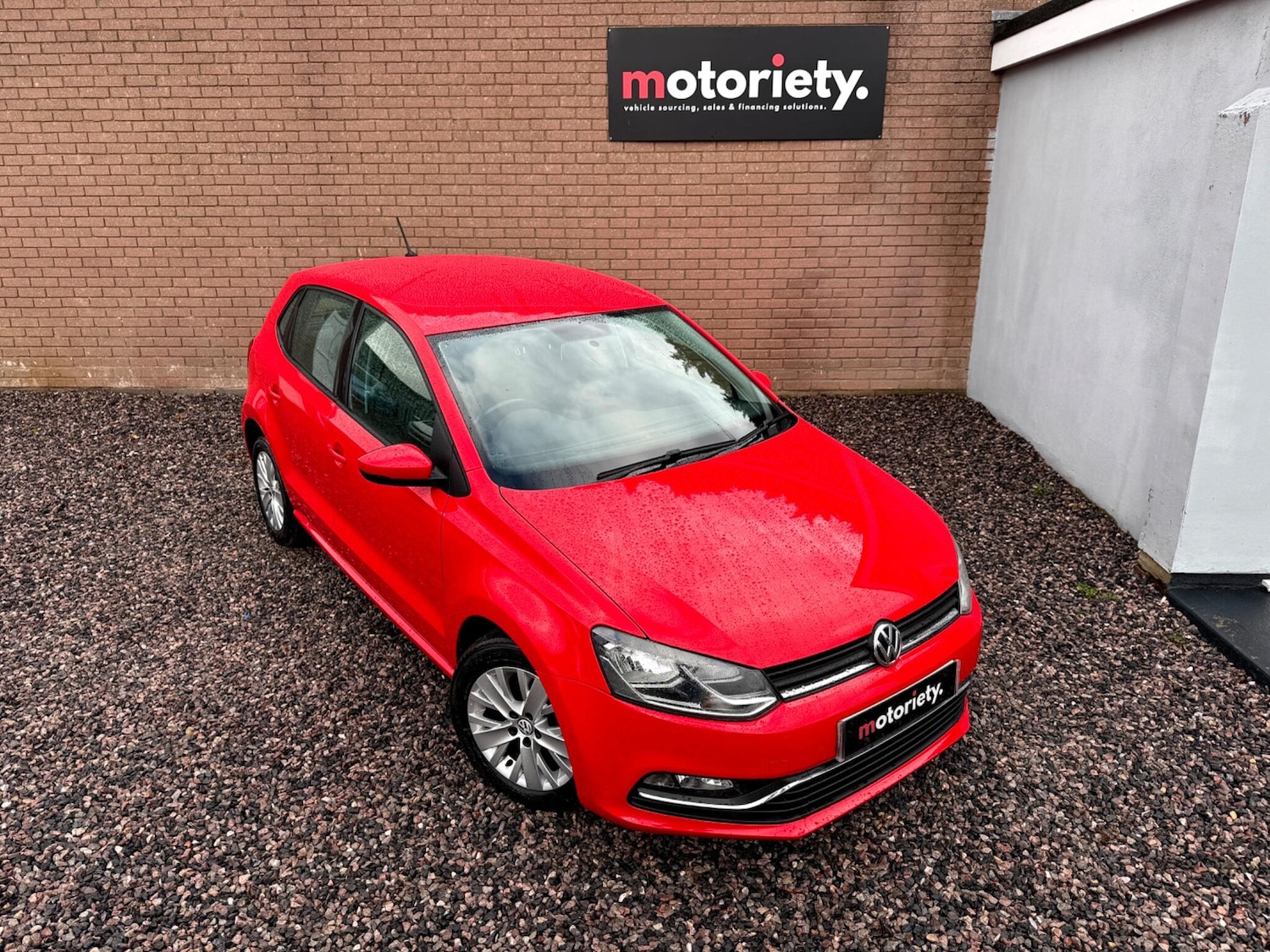 Used Volkswagen Polo 2015 for sale - 76441334: Photo 7