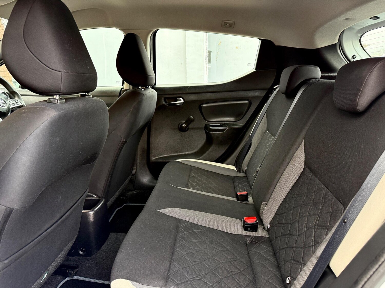 Used Nissan Micra 2018 for sale - 76336734: Photo 47