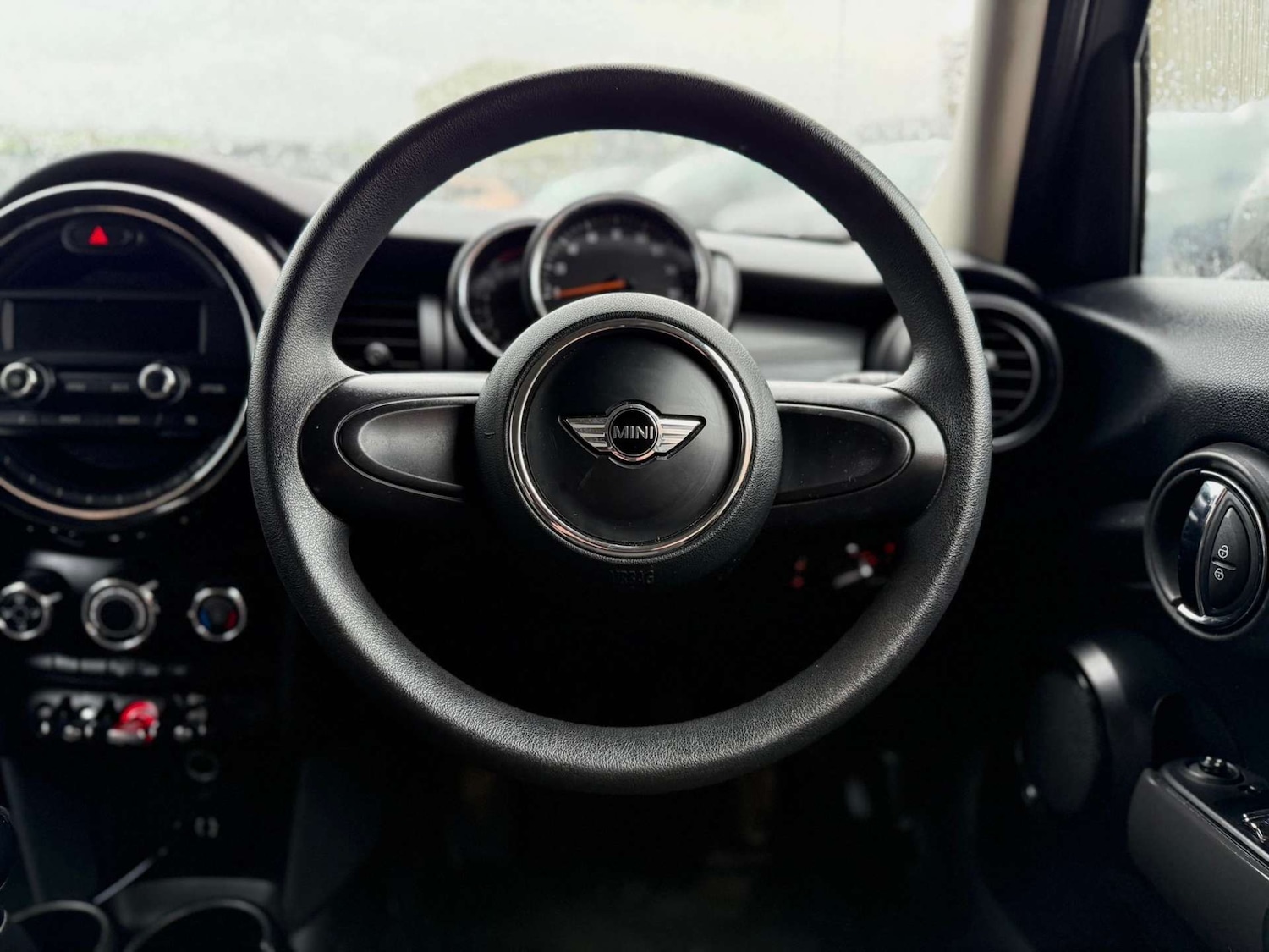 Used MINI Hatch 2017 for sale - 77490202: Photo 4